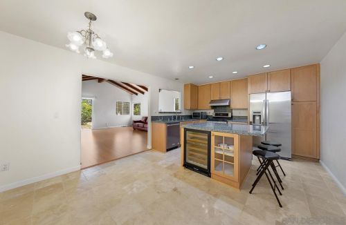 11325 Camarosa Cir, San Diego, CA 92126-1648