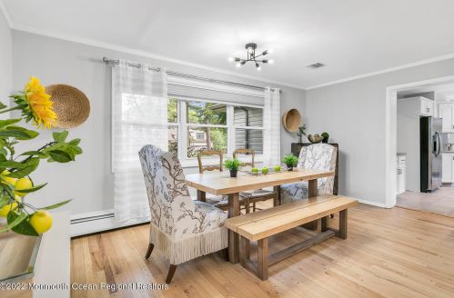 15 Farrell Dr, Middletown NJ 07748-3210 exterior