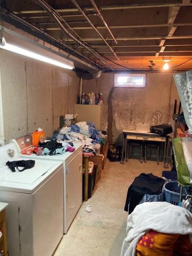 1142 Hartford Ave, Providence RI 02919-7111 exterior