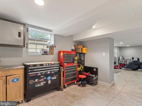 4409 Bennion Rd, Silver Spring MD 20906-4677 exterior