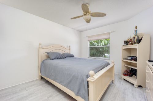 57 Huarte Way, Fort Pierce FL 34952-8548 exterior