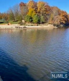 938 Homestead Dr, Fredon NJ  07860-4612 exterior