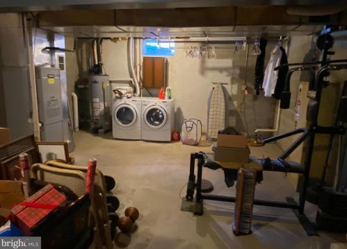 76 Gardenia Dr, Hanover PA 17331-3454 exterior