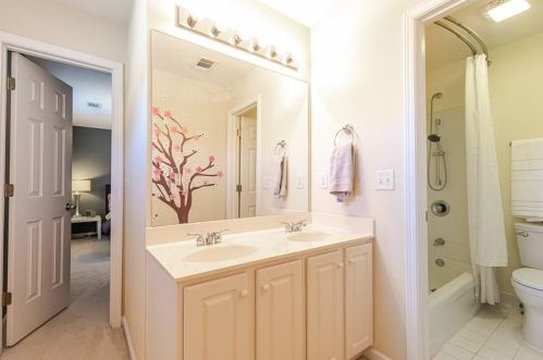 2030 Gramercy Cir, Atlanta GA 30341-1781 exterior