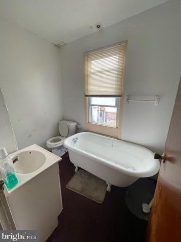 1635 Dounton St, Philadelphia PA 19140-2917 exterior