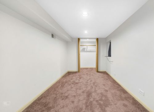 3414 Damen Ave, Chicago IL 60608-6835 exterior