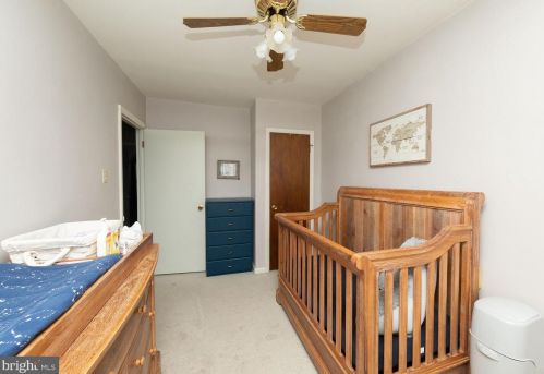 346 Krams Ave, Philadelphia PA 19128-4733 exterior