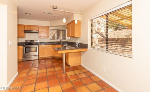 6125 Reliance Dr, Tucson AZ  85704-5326 exterior