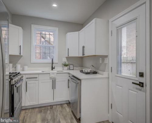 1212 Kirby St, Washington DC  20001-1202 exterior