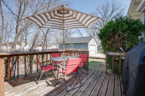 2816 Wall Ave, Waukegan IL 60087-3507 exterior