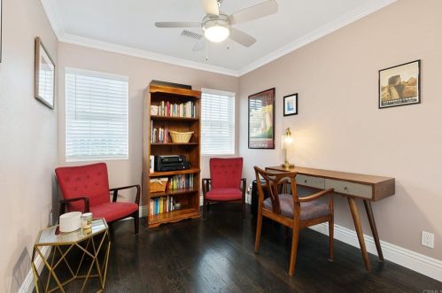 833 Willow Dr, Brea CA 92821-5052 exterior