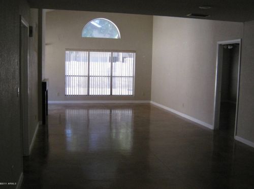 1623 Comanche Dr, Chandler AZ  85224-8607 exterior