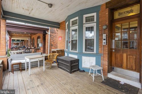 922 49th St, Philadelphia PA  19143-3404 exterior