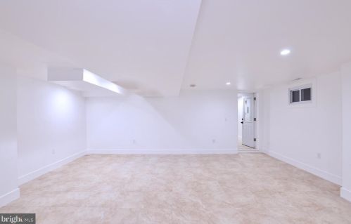 3016 Thayer St, Washington DC  20018-2505 exterior