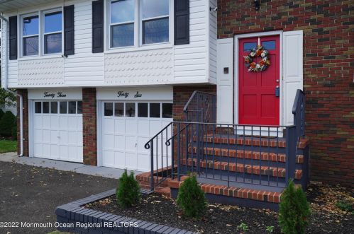 2346 Cardinal Dr, Point Pleasant Beach, NJ 08742-4831