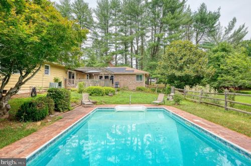 2057 Durham Rd, Fallston MD  21047-1012 exterior