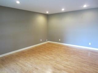 215 Kingsbury St, Springfield MO  65807-2023 exterior