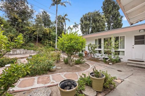 1324 Kroeger Ave, Fullerton CA exterior