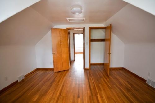 324 13 St, Pittsburgh PA 15215-2420 exterior