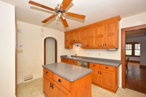 2214 59, Milwaukee WI 53219-2104 exterior