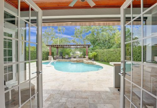 5052 24 Cir, Boca Raton FL 33431-4330 exterior