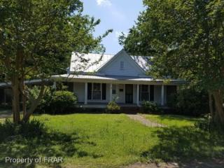710 Pearsall St, Dunn, NC 28334-5008