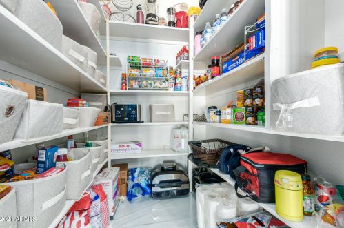 15614 29 Ave, Phoenix AZ 85053-4056 exterior