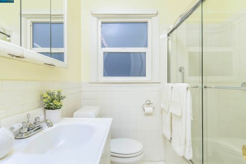 820 Ramona, Berkeley CA 94706-1820 exterior