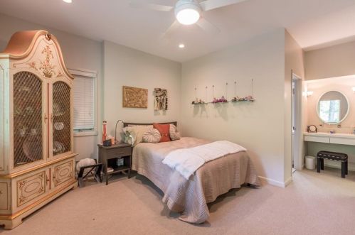 55 Finch Frst Trl, Atlanta GA 30327-4576 exterior