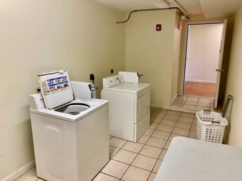 60 Lk St, Webster MA 01570-2605 exterior