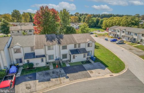 25 Erbitea Ln, New Castle DE 19720-4655 exterior