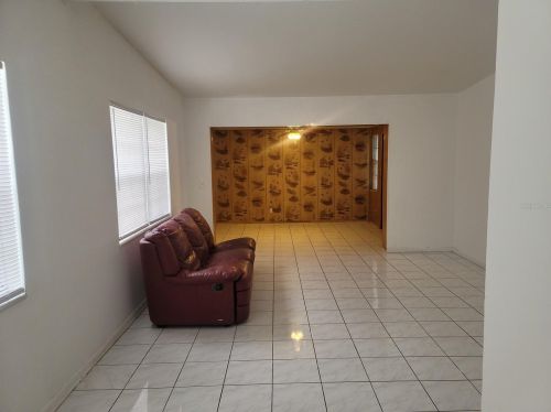 2112 Norfolk St, Tampa FL  33604-5349 exterior