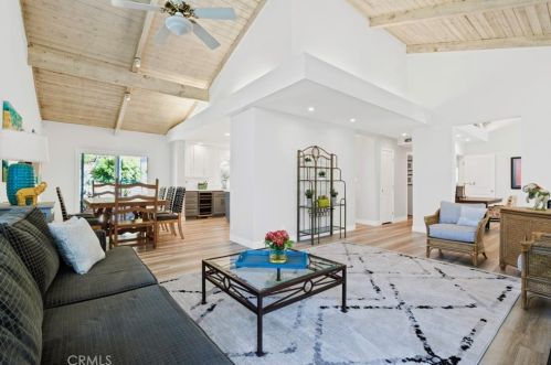 601 Fern Dr, Fullerton, CA 92831-2706