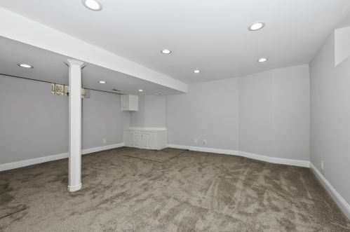 10025 Claremont Ave, Chicago IL 60643-1921 exterior