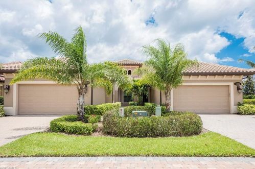 6560 Roma Way, Naples, FL 34113-1719