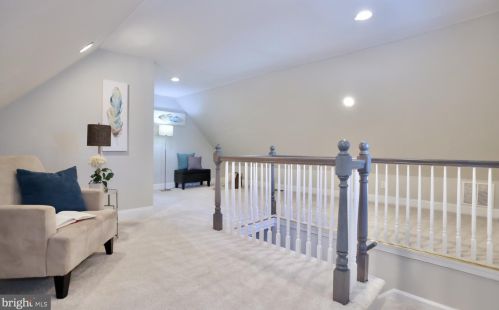 201 University Blvd, Silver Spring MD  20901-1945 exterior