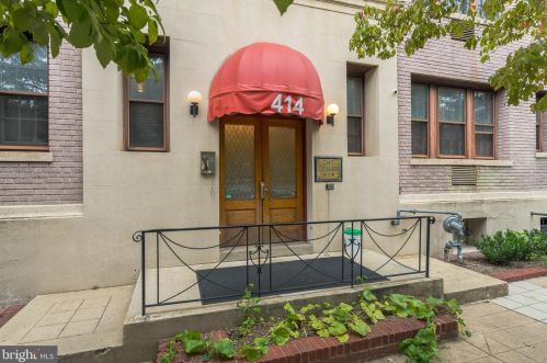 414 Seward Sq, Washington DC 20003-1157 exterior