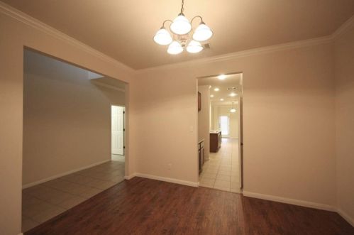 9520 Bromsgrove Dr, Austin TX  78717-5512 exterior