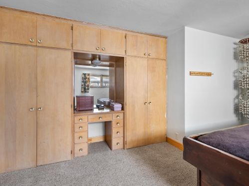 1325 16 St, Manitowoc WI 54220-5611 exterior