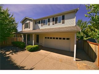 1710 Holly St, Seattle, WA 98106-3322