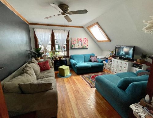 3433 Burrell St, Milwaukee WI 53207-3345 exterior