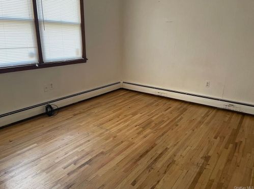 15 Needle Ln, Poughkeepsie NY 12603-4814 exterior