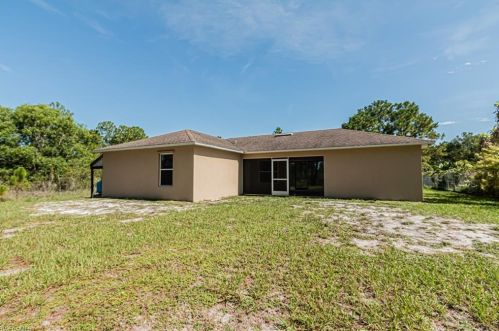 3730 27 Ave, Naples FL 34120-8945 exterior