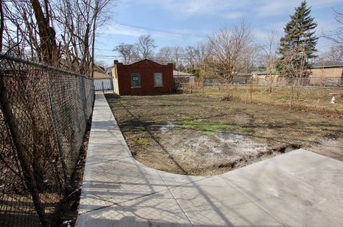 6942 Indiana Ave, Chicago IL 60637-4509 exterior