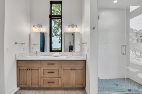 3840 Greenview Dr, Folsom CA  95762-5218 exterior