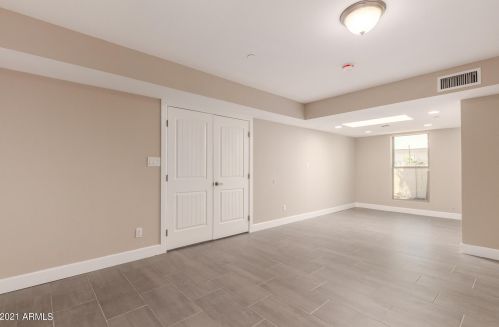 8007 7th Ave, Phoenix AZ  85021-5613 exterior