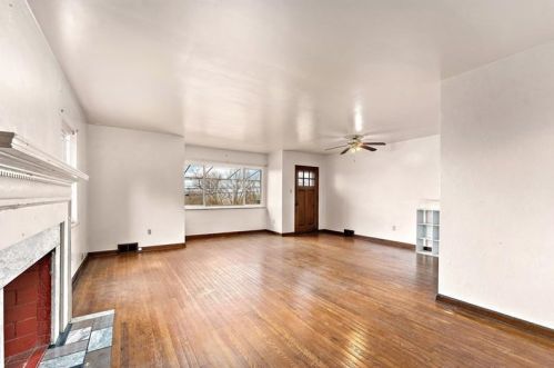 1769 Bower Hill Rd, Pittsburgh PA 15243-1508 exterior