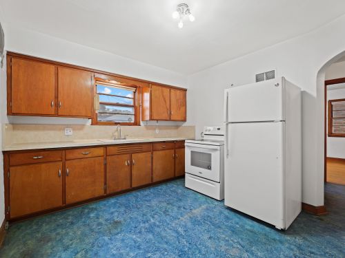 4921 24th Pl, Milwaukee WI 53209-5613 exterior