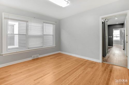 5249 Byron St, Chicago IL  60641-2550 exterior