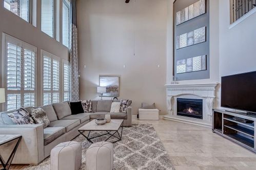 5830 Caspian Falls Ln, Fulshear TX 77441-2144 exterior